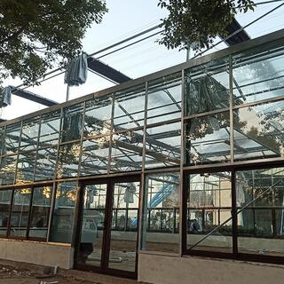 Smart Venlo Glass Greenhouse image 3