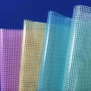 250G-700G Transparent Plastic Grid Fabric image 4