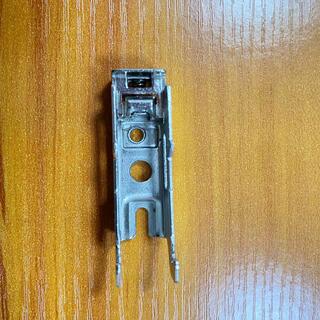 Soft Close Hinge Inner Arm Spring And Endbuckle Automatic Assembly Machine image 3