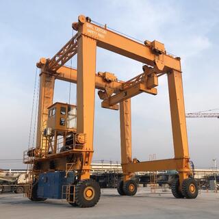 Rubber Tyred Gantry Crane image 4