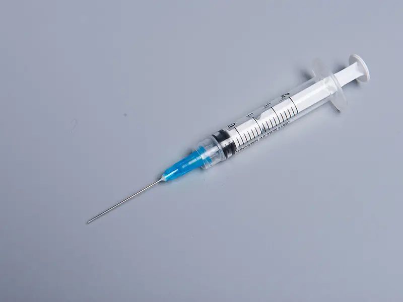 Syringes 2.5ml image 1