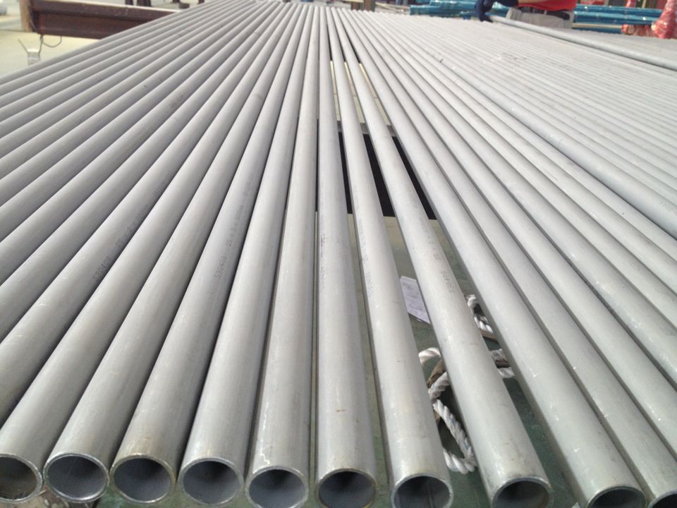 Seamless Stainless Steel Pipe image 1