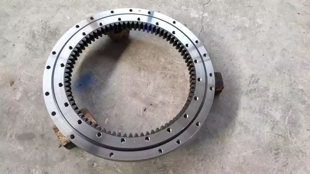 Unic UT80 Crane Slewing Bearing image 1