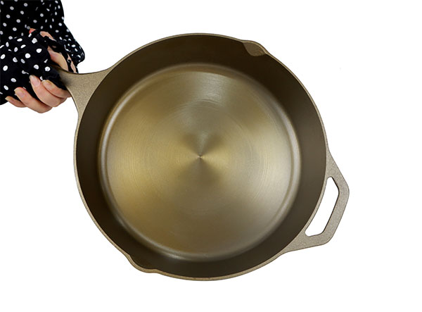 10 Inch Golden Polished Machined Smooth Cast Iron Frying Pan image 1