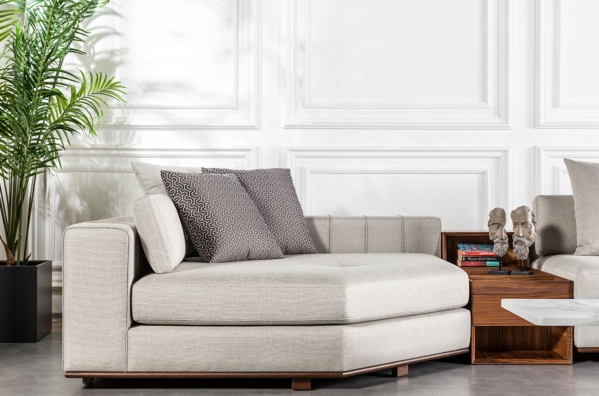 Minotti Corner Sofa image 6