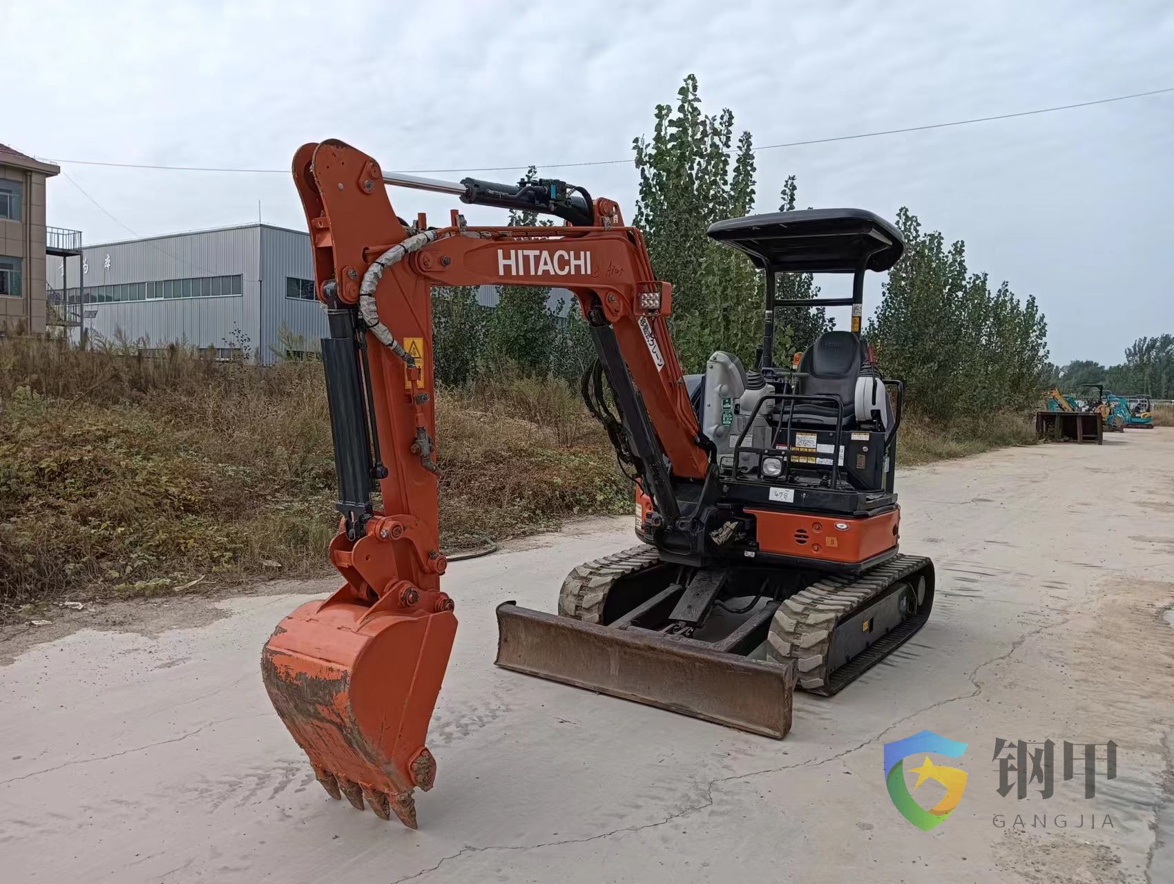 Used Hitachi ZX30U-5B excavator image 6