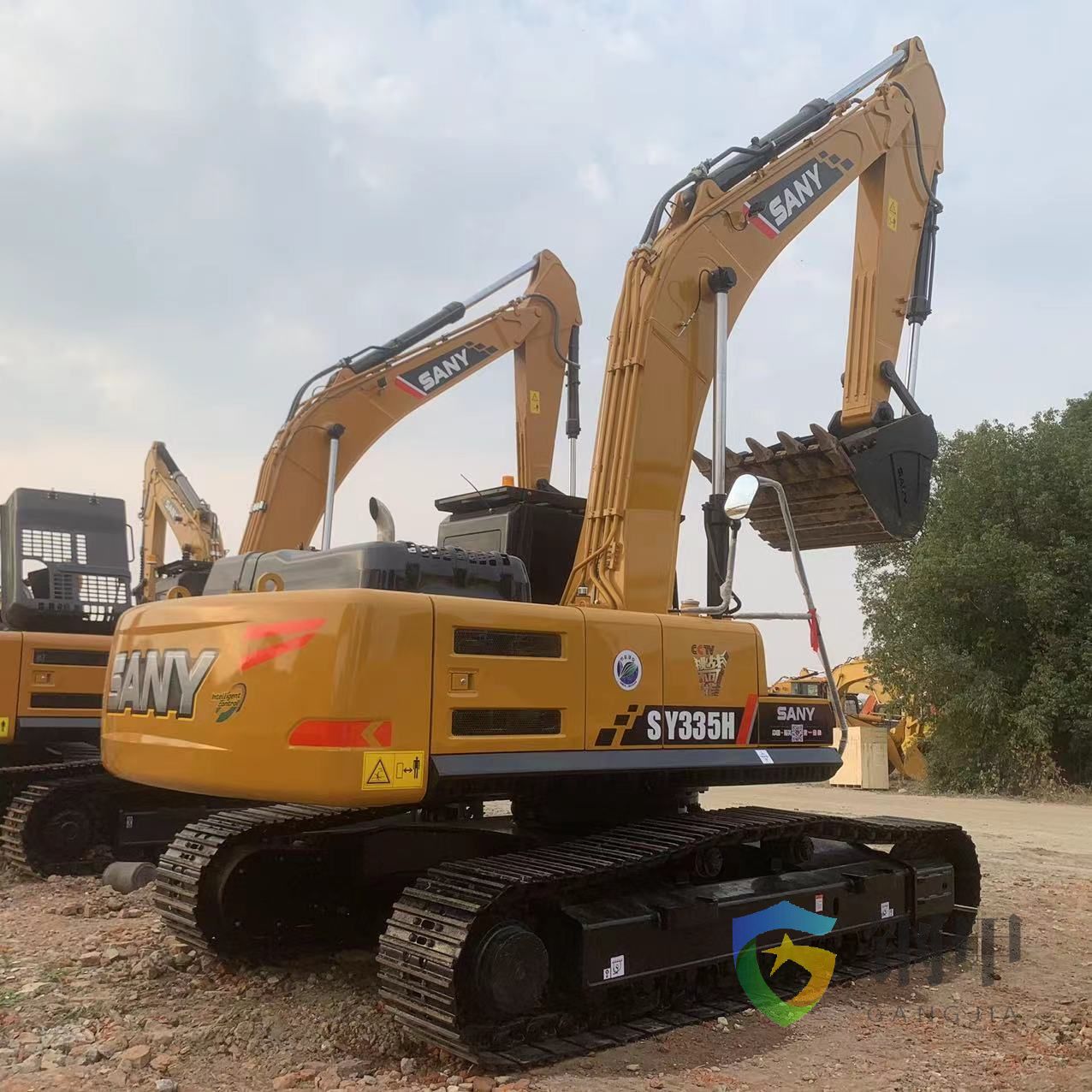 Used Sany SY335H excavator image 9