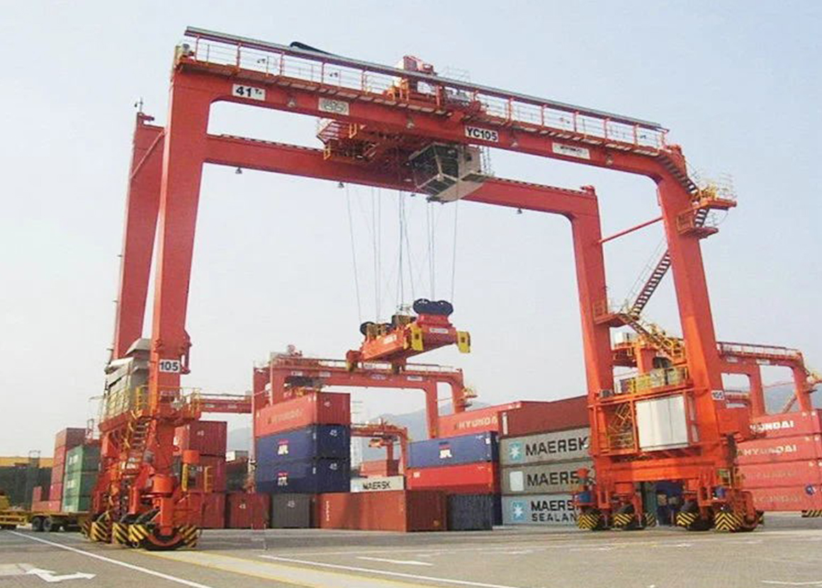 Rubber Tyred Gantry Crane image 7