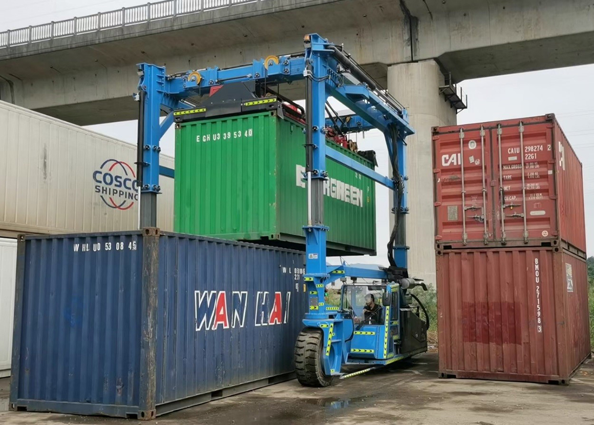 Rubber Tyred Gantry Crane image 11