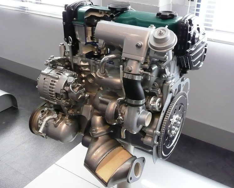 Nissan engine parts image 5